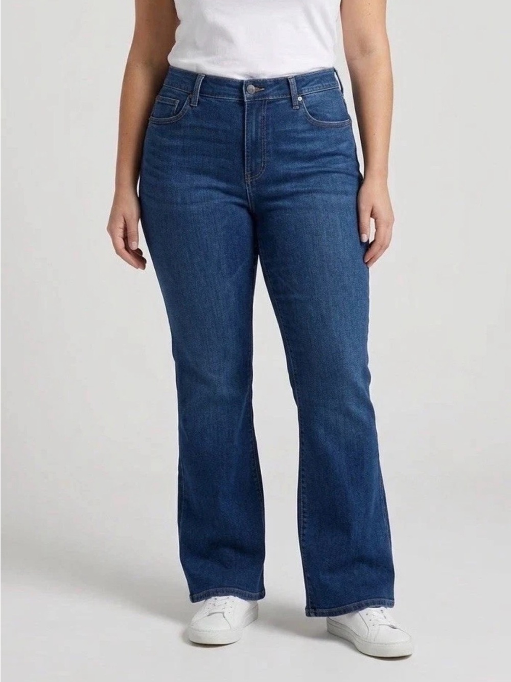 Levi's Classic Wide Leg Jeans in Indigo Blue